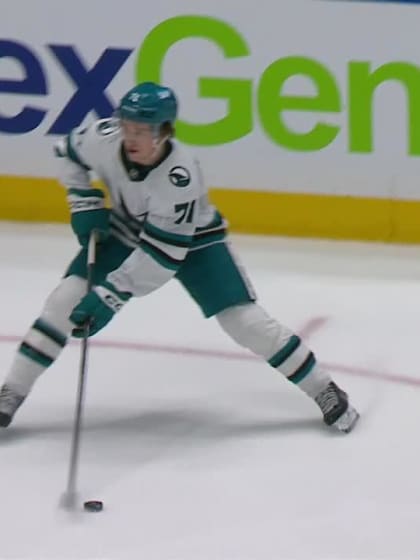 SJS@VAN: Celebrini scores PPG against Nikita Tolopilo