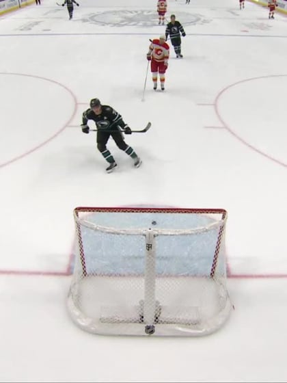 CGY@SJS: Celebrini scores empty-net goal