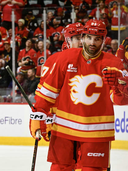 Photo Gallery - Flames vs. Red Wings 10.12.25