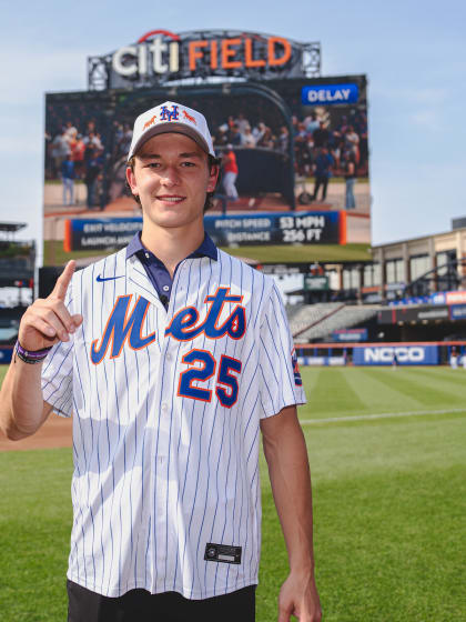 PHOTOS: Schaefer at Mets Game
