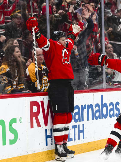 New Jersey Devils frustrieren Marco Sturm und Boston Bruins