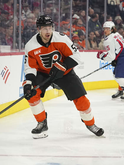 Flyersin Ristolainen pitää kauppahuhut taka alalla