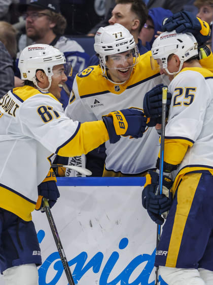 Predatorsin Kemell teki ensimmäisen NHL maalinsa