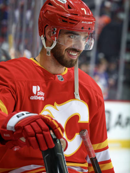 Photo Gallery - Flames vs. Oilers - 27.12.25