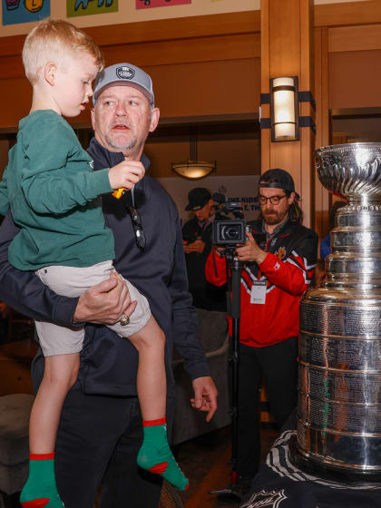 Photo Gallery - The Champs & The Cup Visit RMH
