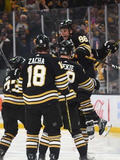 David Pastrnak Hampus Lindholm hjältar för Boston Bruins i match 7