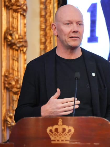 Sundin tog emot Salming Courage Award