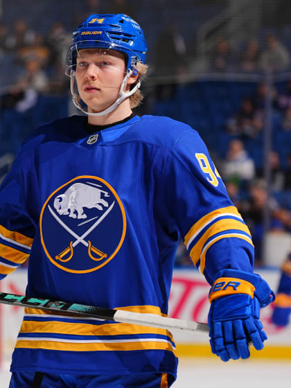 Sabres kaavailee Heleniusta vähintään kolmosketjuun