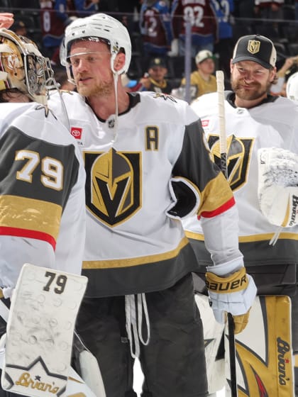 Vegas reaccionó y remontó en Colorado para dominar La Final del Oeste