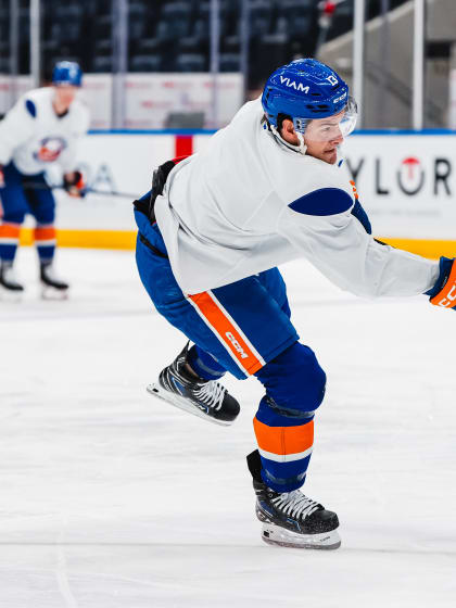 PHOTOS: Islanders Morning Skate Apr. 3, 2026