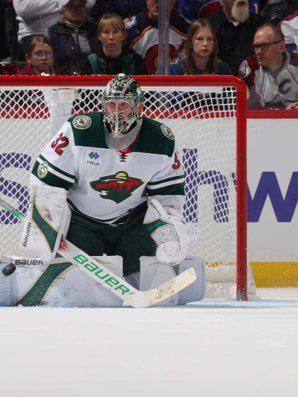 Filip Gustavsson sjuk men hjälte för Minnesota