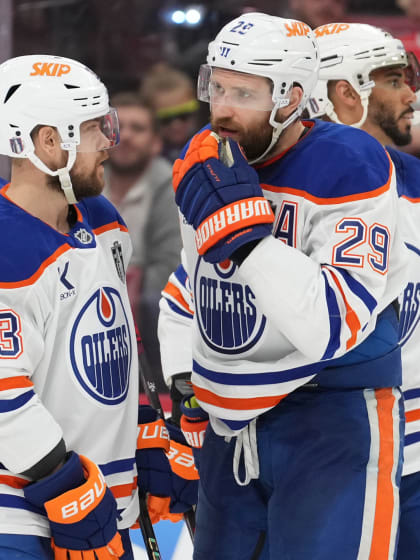 Oilers lose composure in Game 3 loss to Panthers