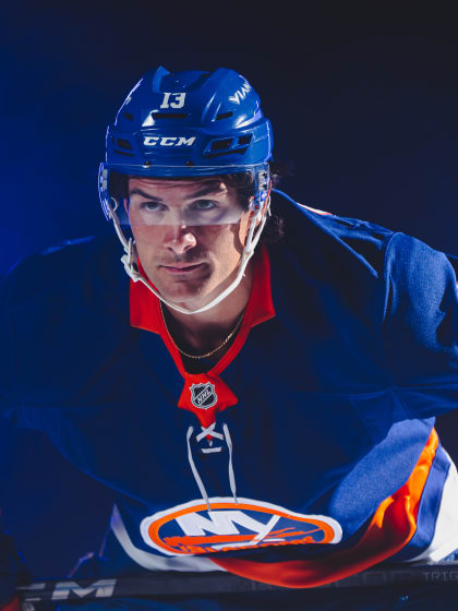 Thursday Through The Lens: Best of Mathew Barzal from the 2025-26 Season