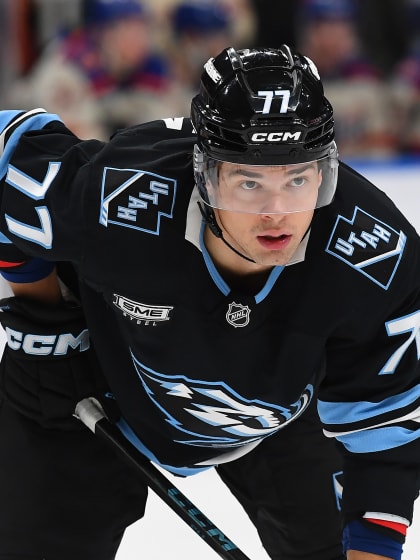 Utah-Durchstarter Peterka: Haette Fußballprofi werden können