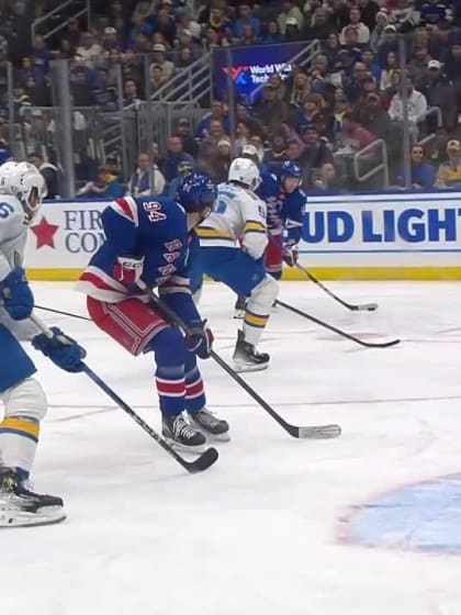 Un premier but en carrière pour Perreault