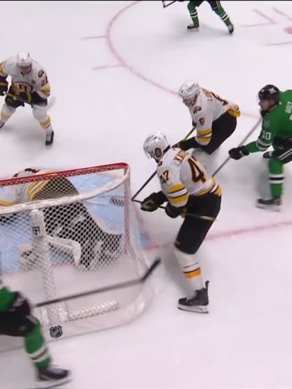 Hryckowian marque un but bizarre