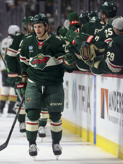 Marco Rossi von den Minnesota Wild wird von Trainer John Hynes gelobt