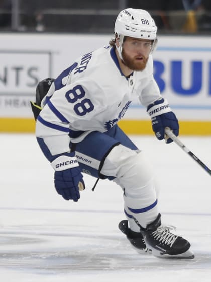 Nylander på is igen efter sin skada