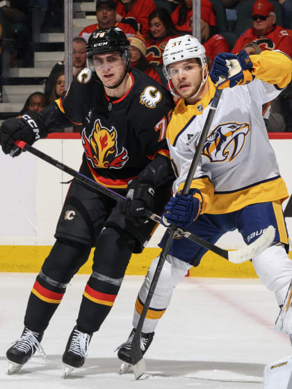 Photo Gallery - Flames vs. Predators 04.01.25