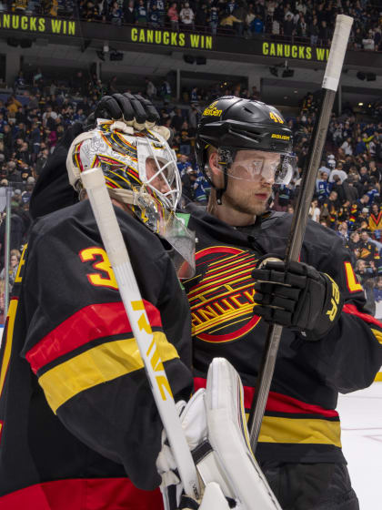 Elias Petterssons första mål för säsongen ledde Canucks till seger