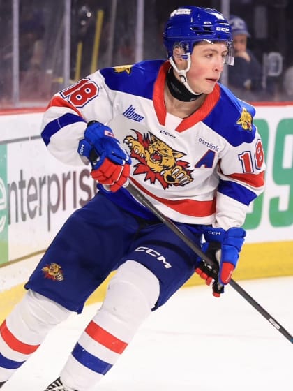 NHL Draft Caleb Desnoyers drawing comparisons to Patrice Bergeron Jonathan Toews 
