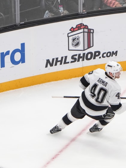 Armia teki kaksi maalia Kingsille