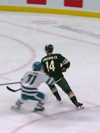 SJS@MIN: Celebrini scores goal against Marc-Andre Fleury