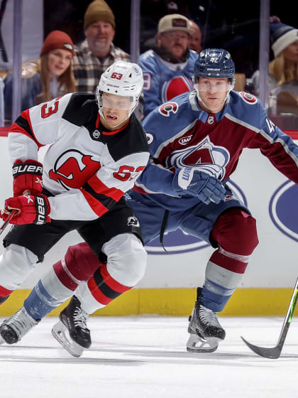 Devils at Avalanche