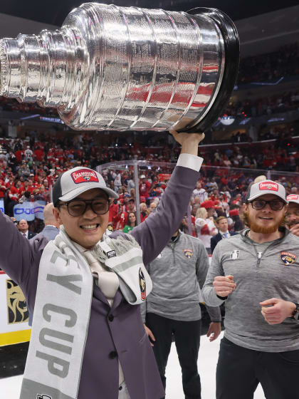 Color of Hockey: Tom Bark excels in Florida Panthers front office