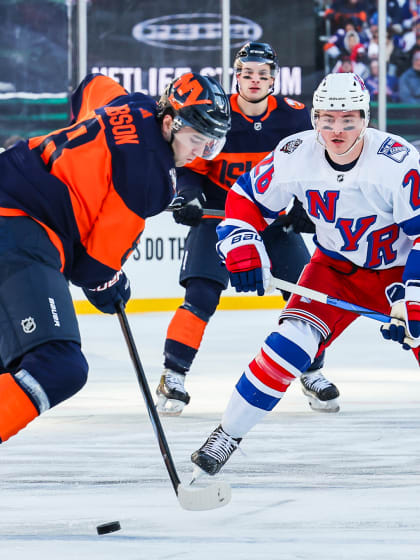 Noah Dobson moving on from overtime mistake in Stadium Series for Islanders