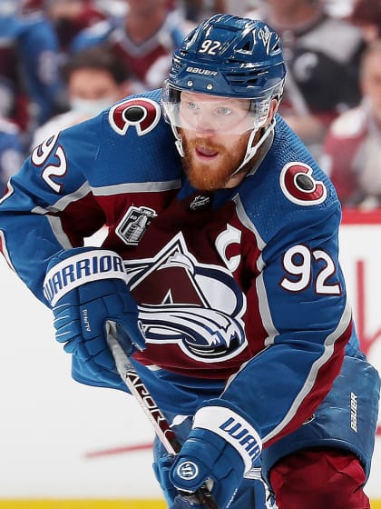 Gabriel Landeskog aktuell för comeback runt säsongsstarten