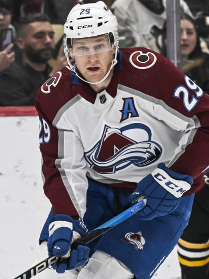 Nathan MacKinnon key to Colorado Avalanche resurgence