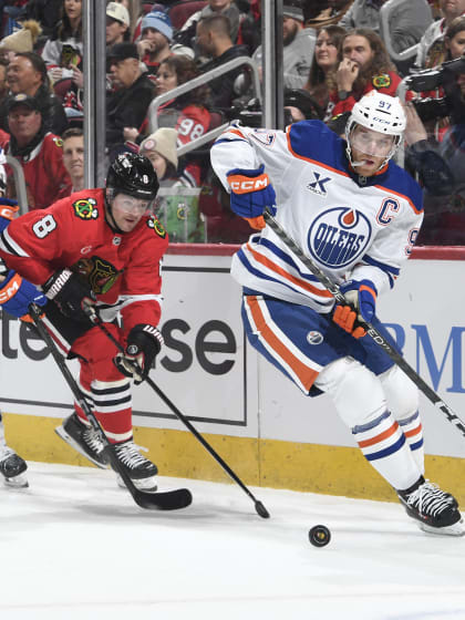 Oilers at Blackhawks (Feb. 5)