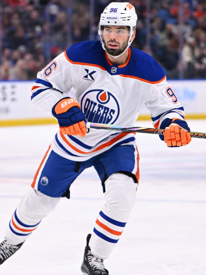 Jake Walman fitting in well with Edmonton Oilers after trade