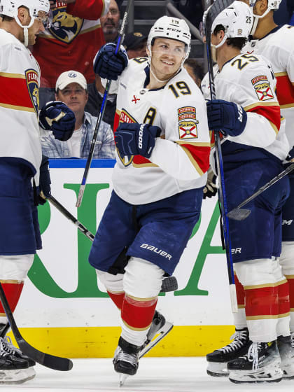 Matthew Tkachuk makes impact for Florida Panthers in Game 1 return