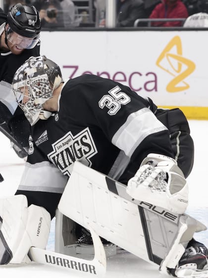 Kings goalie Kuemper confident going home for Game 5 against Edmonton