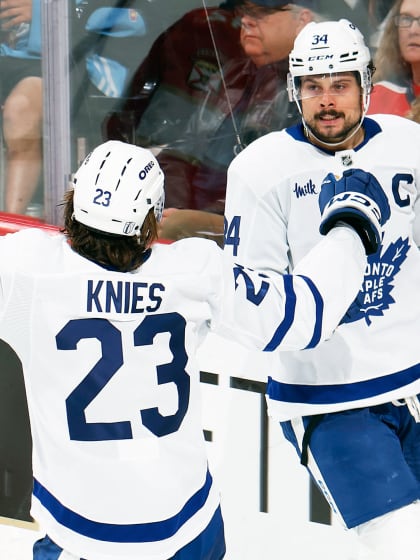 Matthews shakes off eye injury, scores big goal for Maple Leafs in Game 6 win
