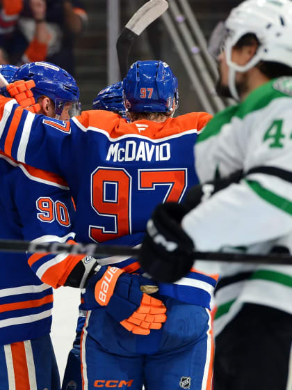 Oilers vs. Stars (Game 4)