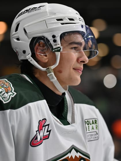 Carter Bear shows major growth entering 2025 draft