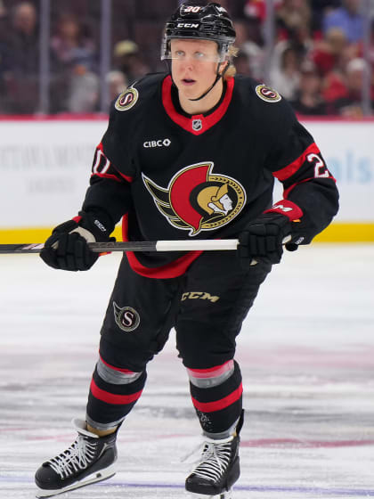 Fabian Zetterlund signs 3-year contract with Ottawa Senators