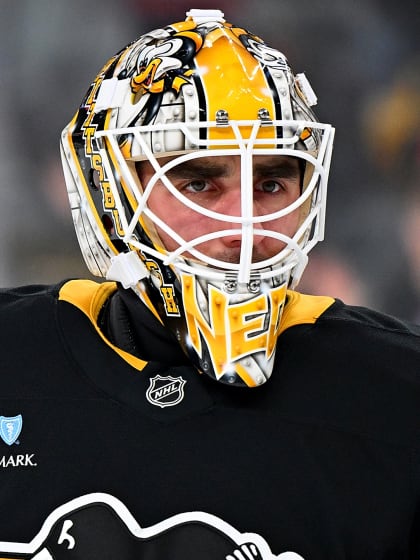 Alex Nedeljkovic traded to San Jose Sharks by Pittsburgh Penguins