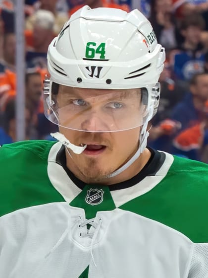 Mikael Granlund signs three year contract with Anaheim Ducks