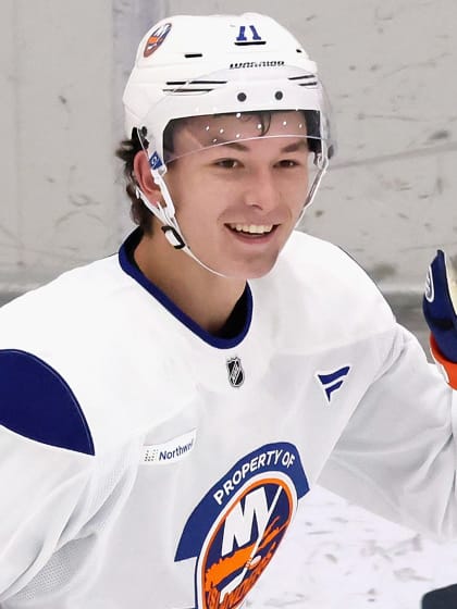 Matthew Schaefer must earn spot with Islanders