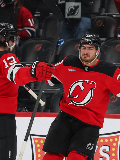 Meier rettet perfekte Bilanz fuer die New Jersey Devils