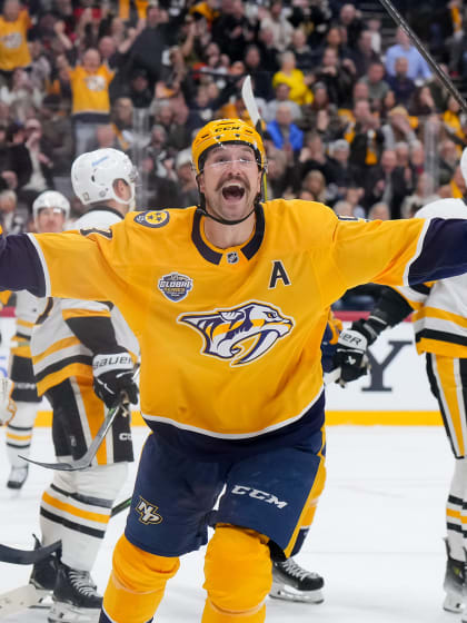 Filip Forsberg heroics help Nashville Predators rally for Global Series win