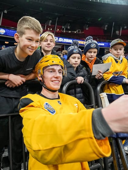 Predators Wood thrilled to play against idol Penguins Malkin in Global Series Sweden