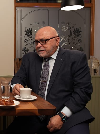 GMs Predators Trotz Penguins Dubas talk teams at 2025 NHL Global Series Sweden