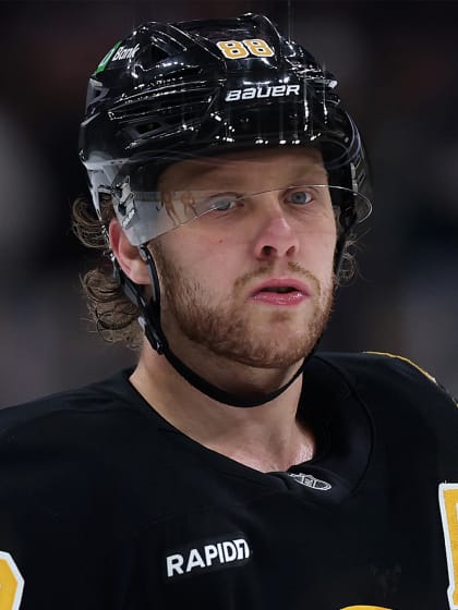 Pastrnak muze naskocit do zapasu v St. Louis