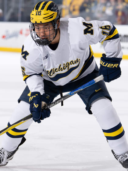 Edmonton Oilers draft pick Aidan Park thriving as freshman at Michigan