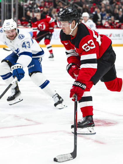 Jesper Bratt målskytt igen men tuff period för Devils